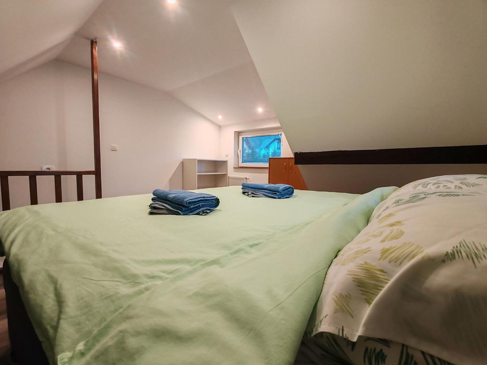 Apartments Malivojevic Zirovnica ภายนอก รูปภาพ